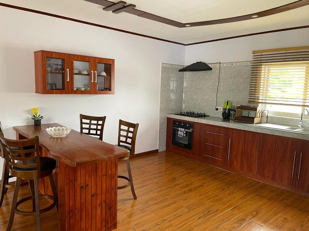 Mokara Holiday Apartment Anse Royale Extérieur photo