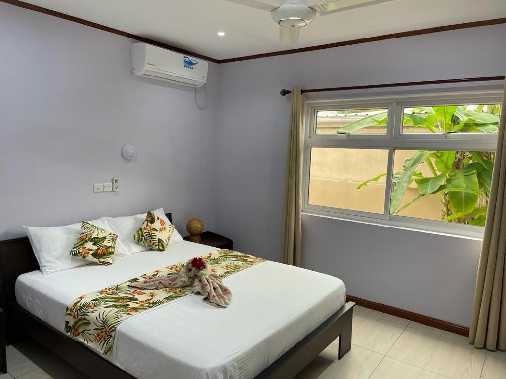 Mokara Holiday Apartment Anse Royale Extérieur photo